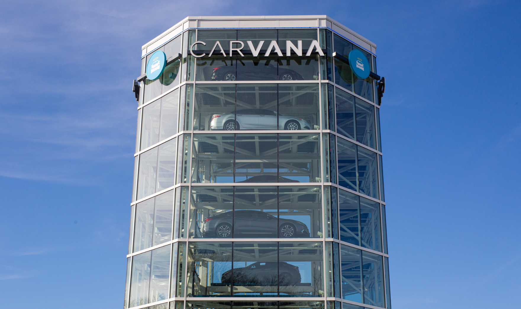 Stock Showdown: Carvana vs. CarMax