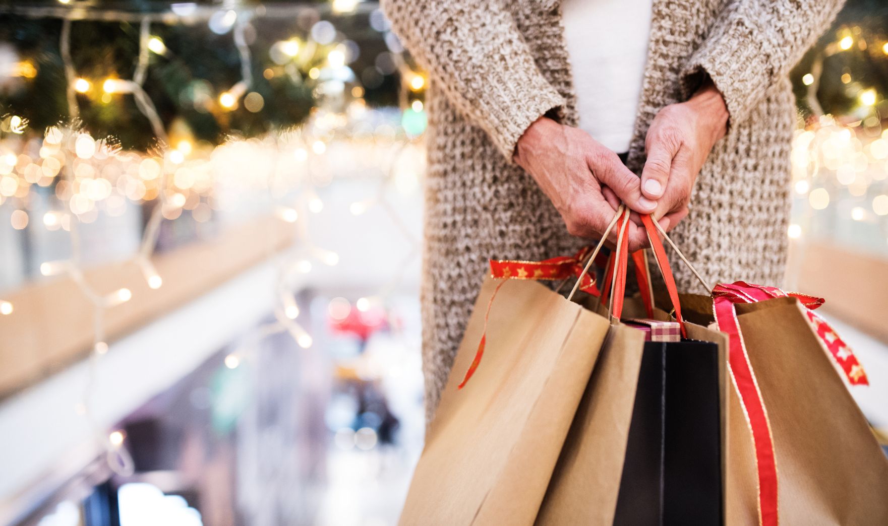 3 Companies Leveraging AI to Boost Holiday Profits